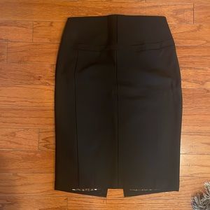 Express Design Studio - Black Pencil Skirt - Leopard Silk Lining - Size 2
